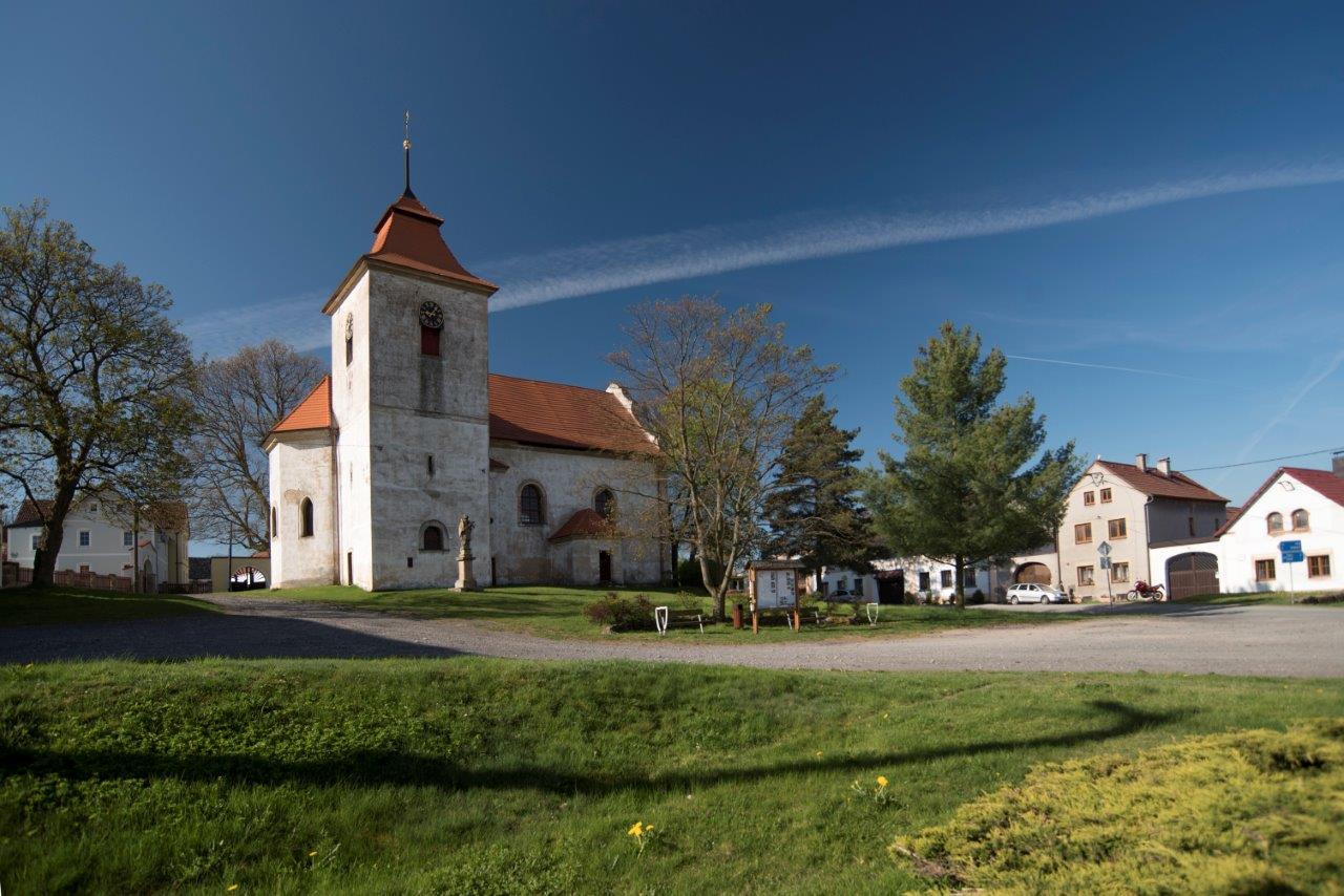 KRSY naves s kostelem sv.Vavrince 5750